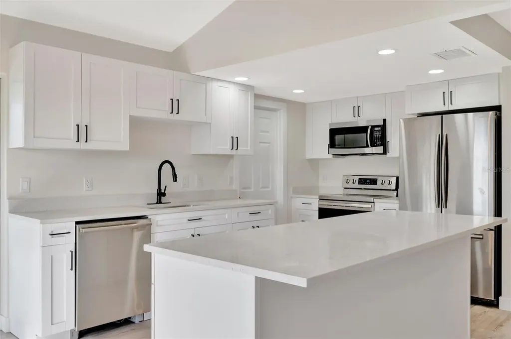 2420 16th Street W Palmetto FL 34221