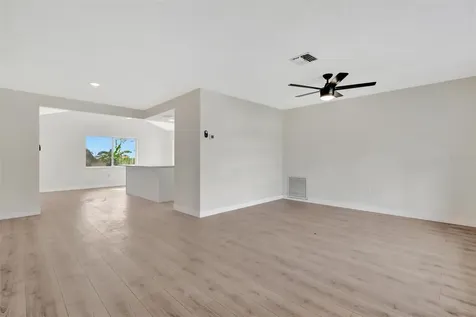 2420 16th Street W Palmetto FL 34221