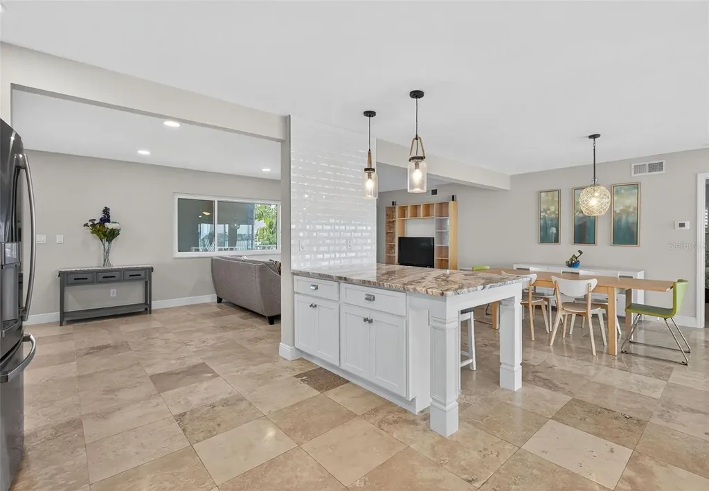 800 Madonna Boulevard Tierra Verde FL 33715