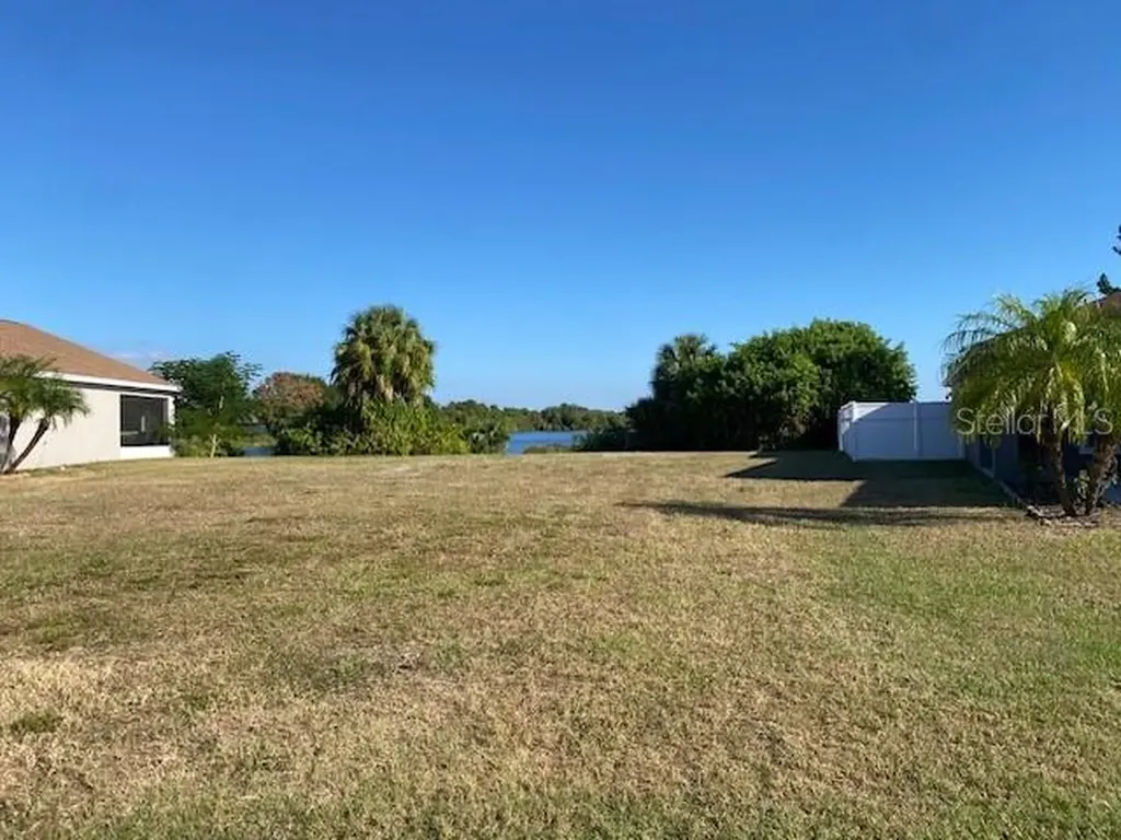 11344 Southwind Lake Drive Gibsonton FL 33534