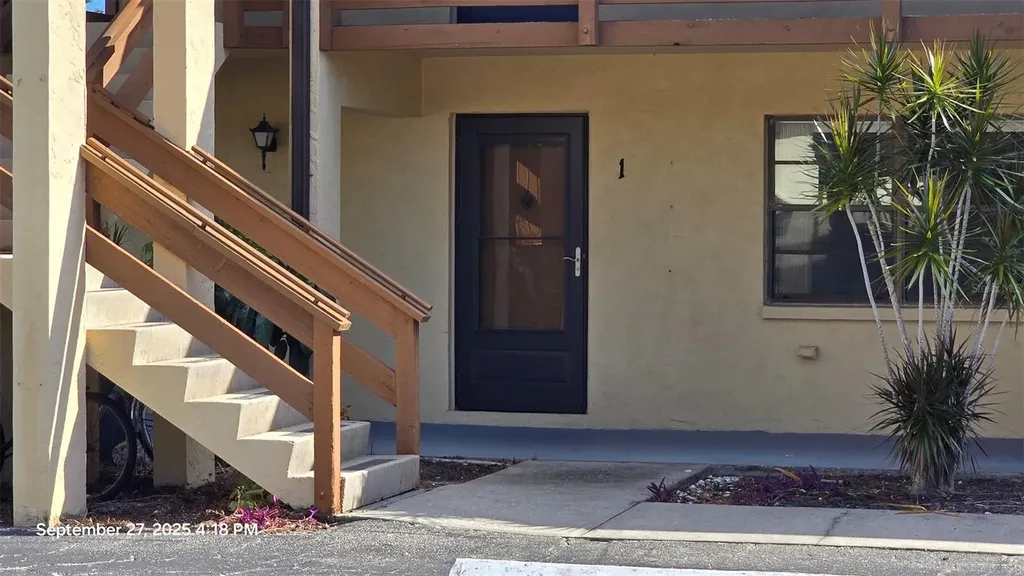 10 Quails Run Boulevard Englewood FL 34223