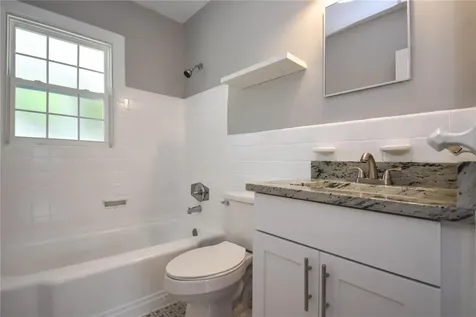 1028 NE 3rd Avenue Gainesville FL 32601