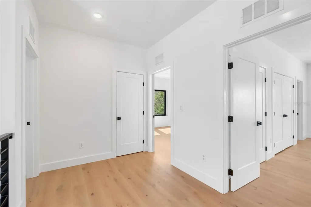 2226 Grove Street Sarasota FL 34239