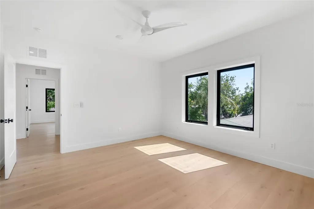 2226 Grove Street Sarasota FL 34239