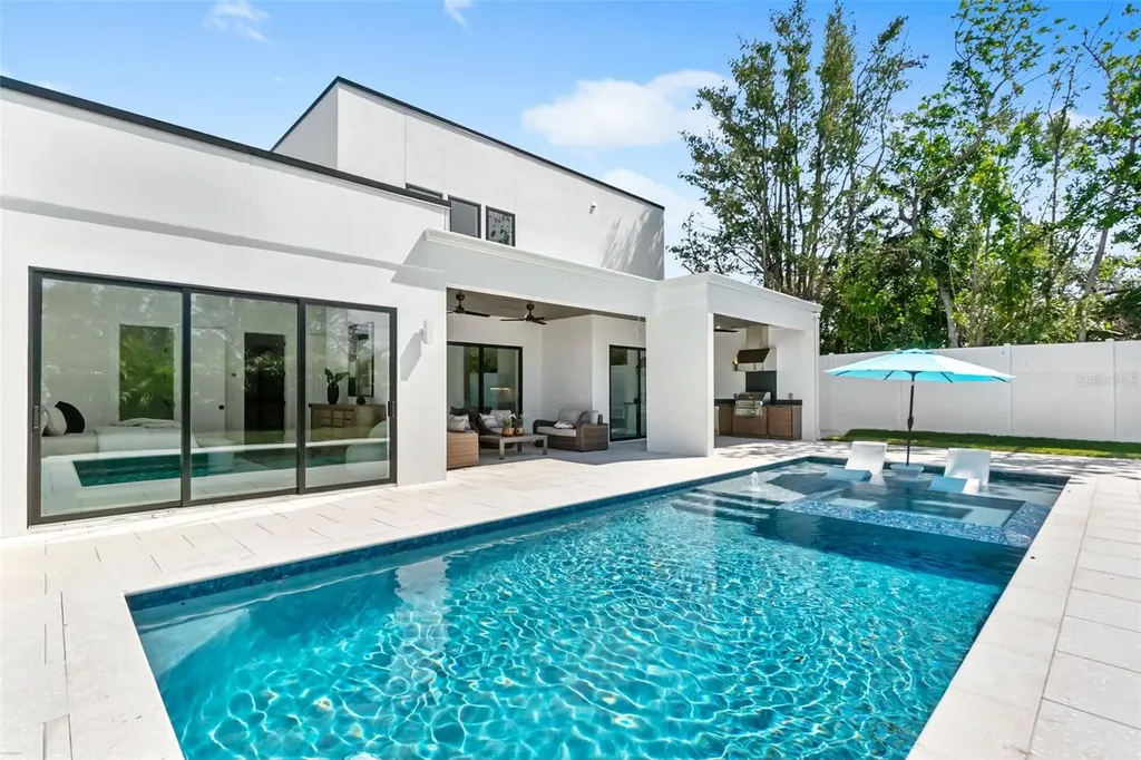 2226 Grove Street Sarasota FL 34239