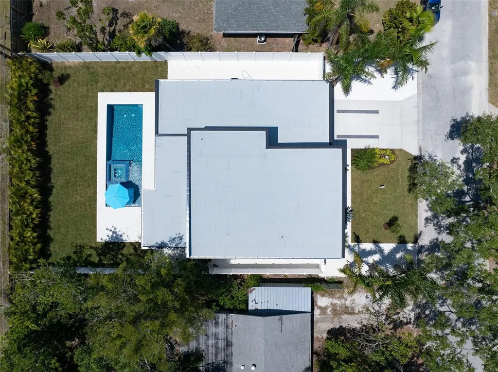 2226 Grove Street Sarasota FL 34239