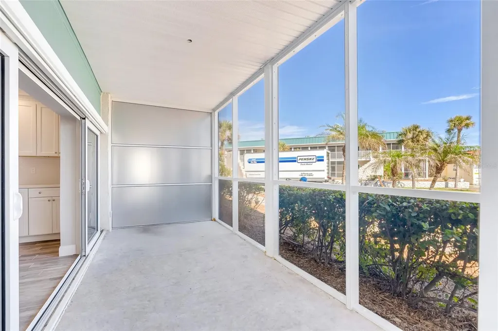 827 E Gulf Drive Sanibel FL 33957