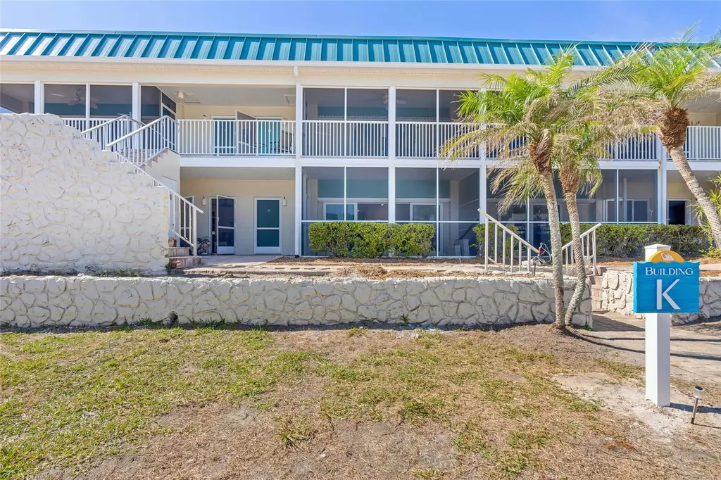827 E Gulf Drive Sanibel FL 33957