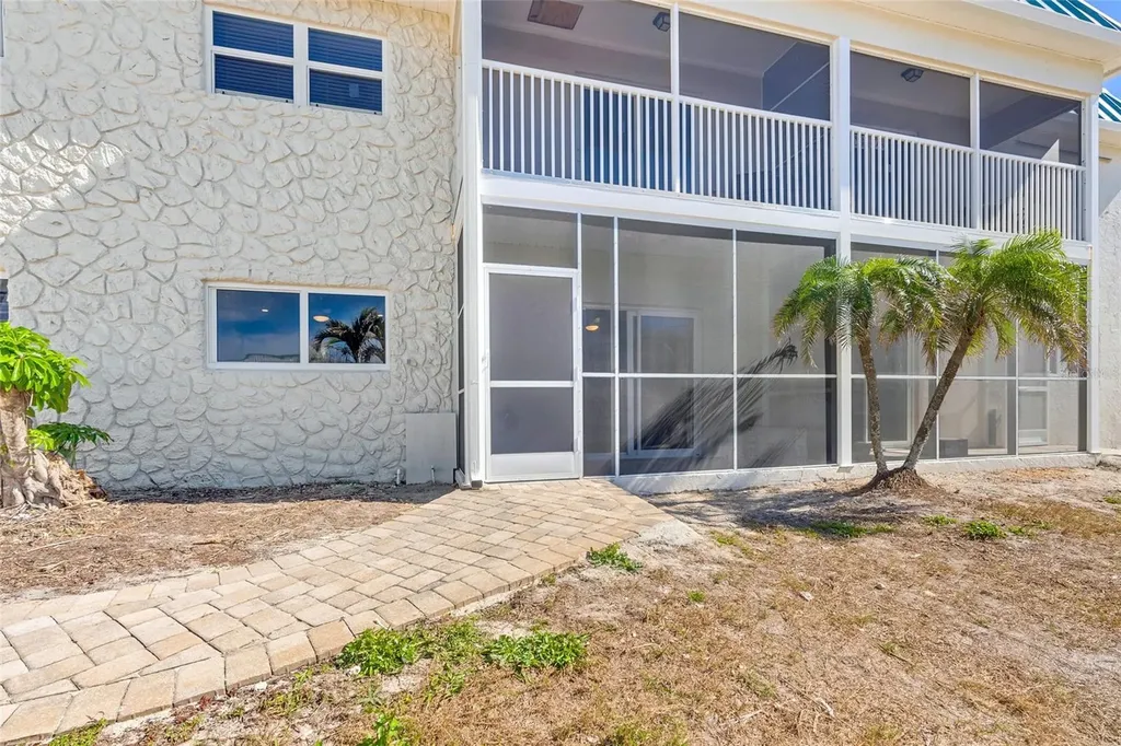 827 E Gulf Drive Sanibel FL 33957