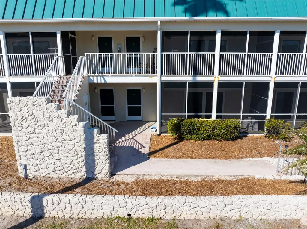 827 E Gulf Drive Sanibel FL 33957