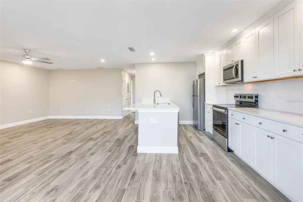 827 E Gulf Drive Sanibel FL 33957