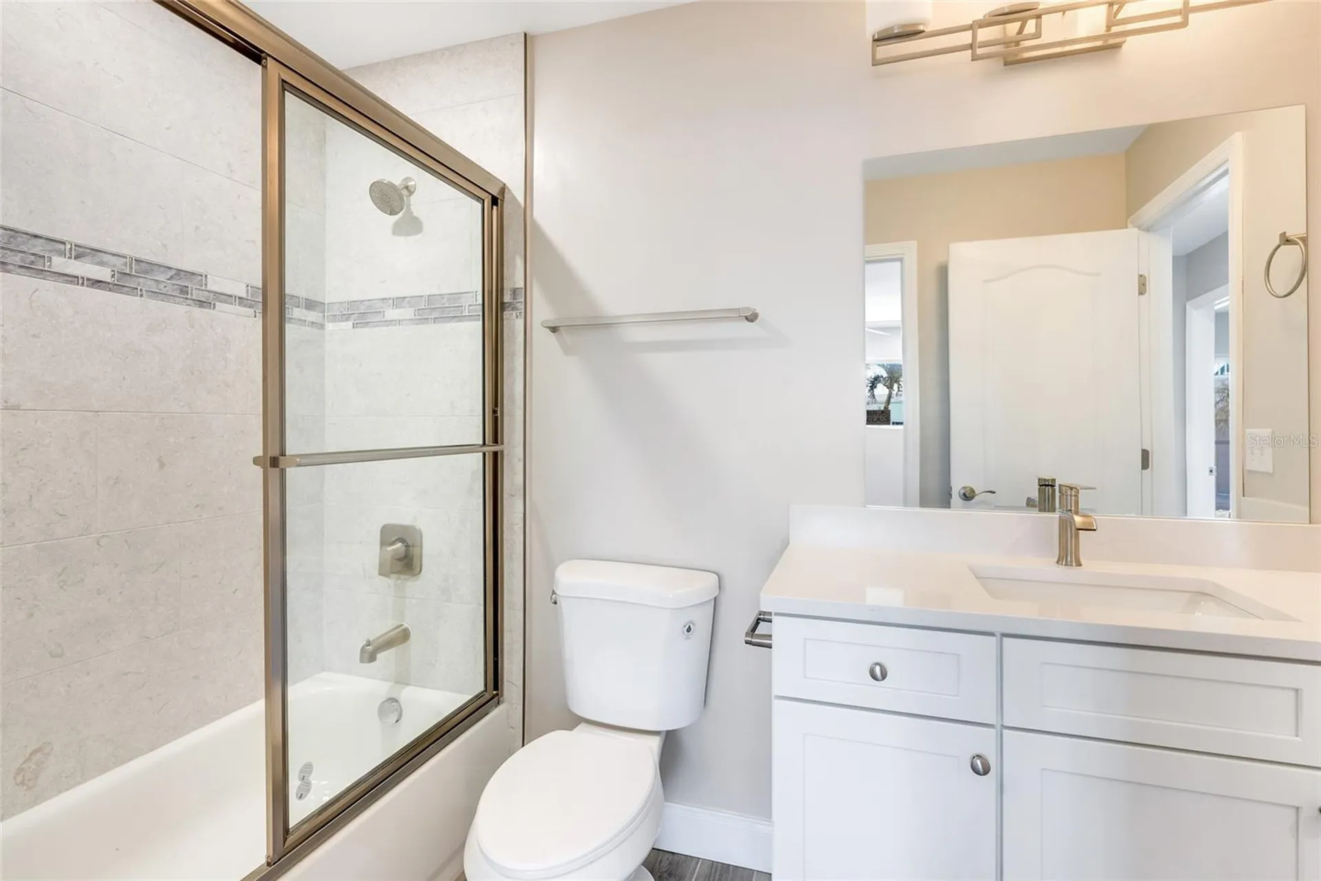 827 E Gulf Drive Sanibel FL 33957