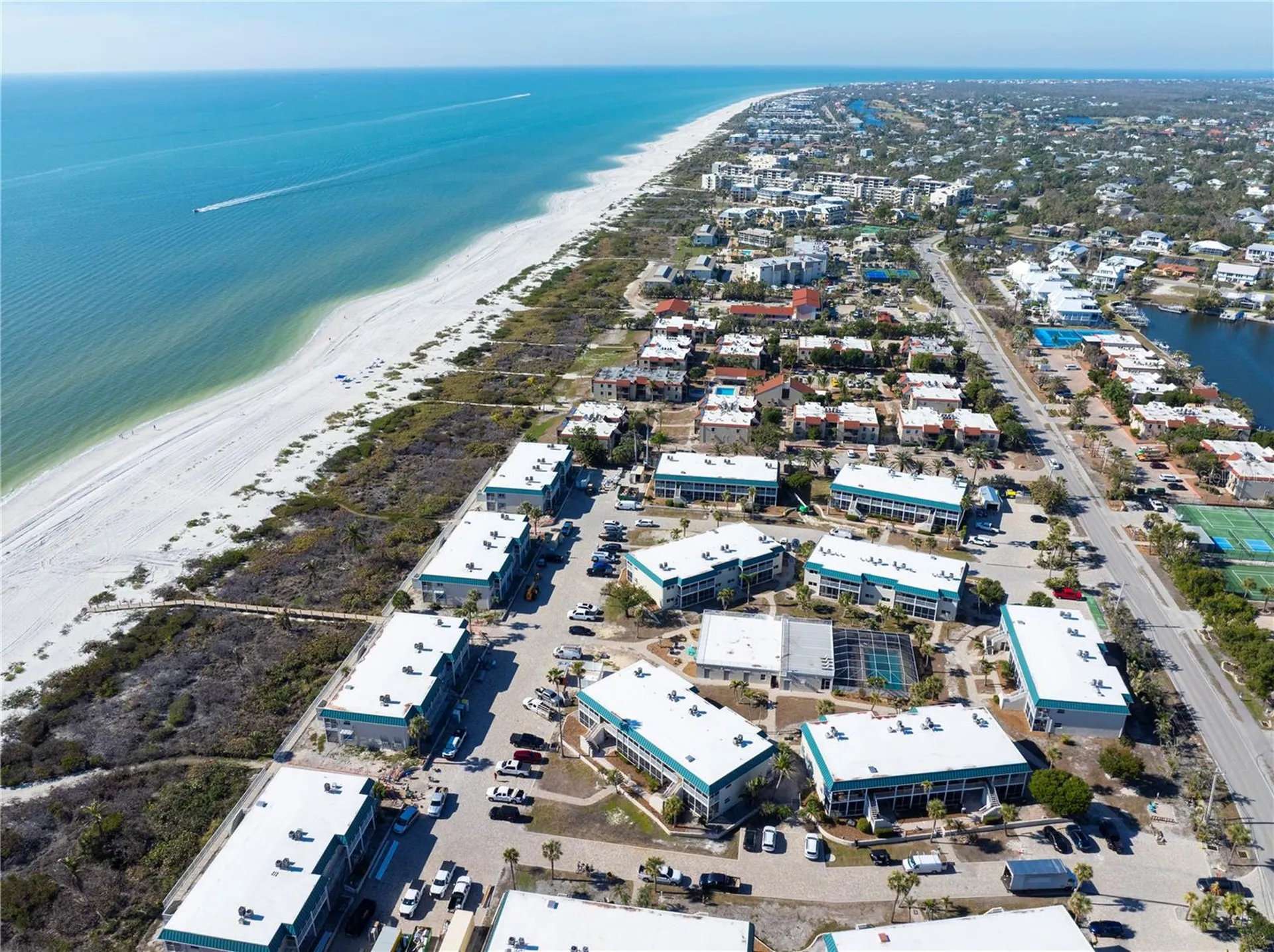 827 E Gulf Drive Sanibel FL 33957