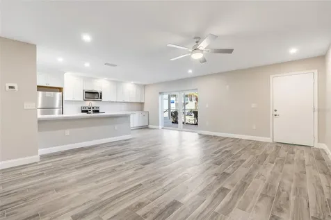 827 E Gulf Drive Sanibel FL 33957
