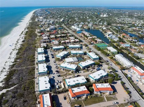 827 E Gulf Drive Sanibel FL 33957