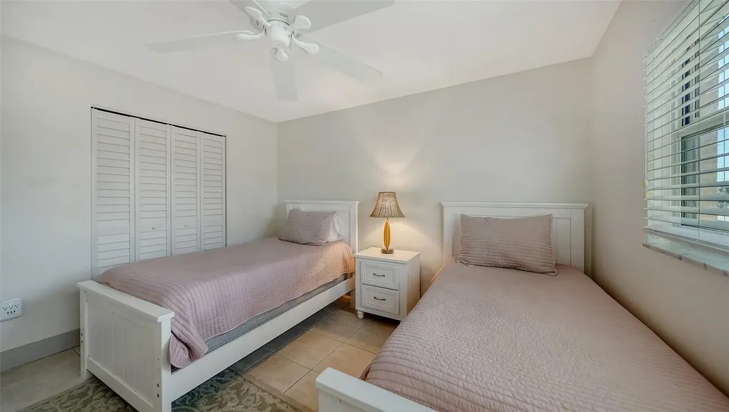 925 Beach Road Siesta Key FL 34242