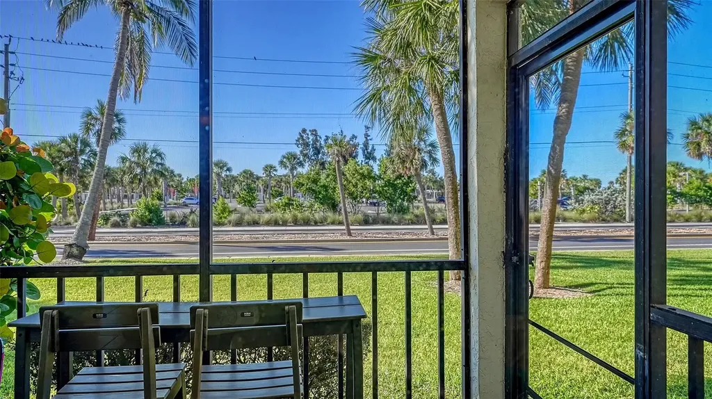 925 Beach Road Siesta Key FL 34242