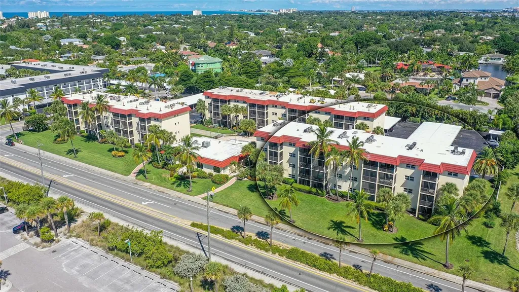 925 Beach Road Siesta Key FL 34242