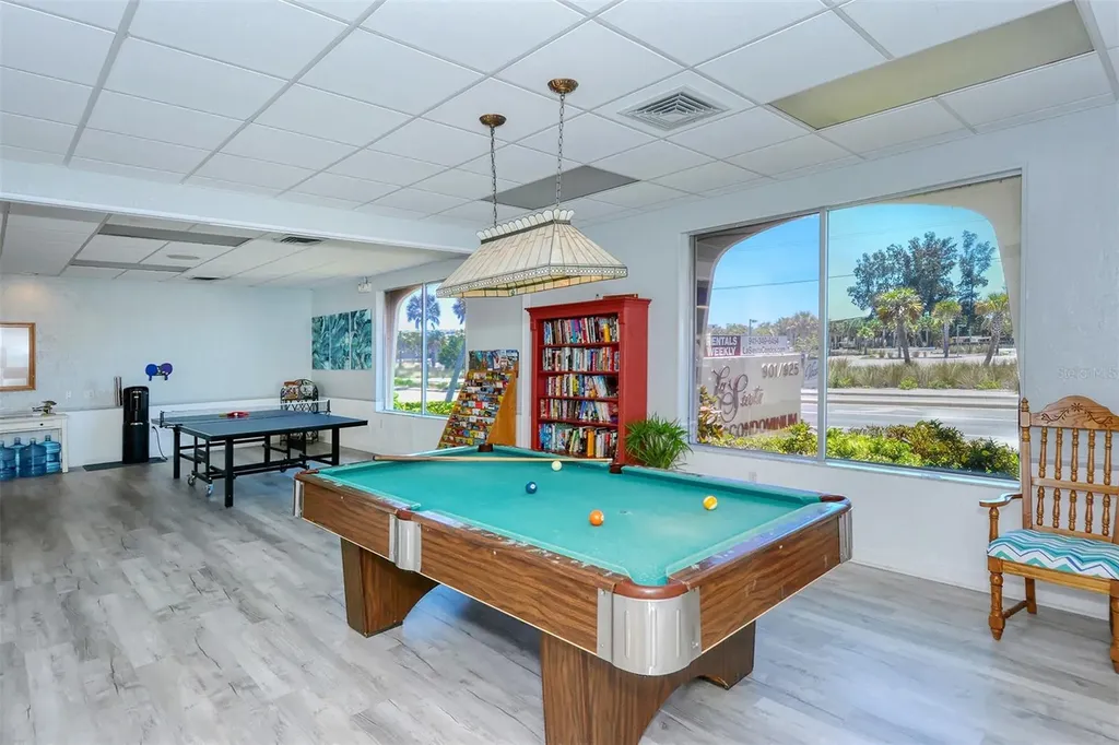 925 Beach Road Siesta Key FL 34242