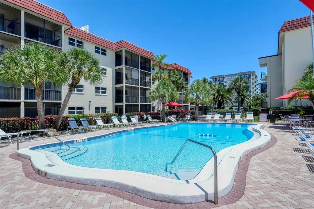 925 Beach Road Siesta Key FL 34242