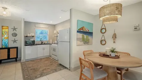 925 Beach Road Siesta Key FL 34242