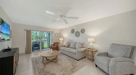 925 Beach Road Siesta Key FL 34242