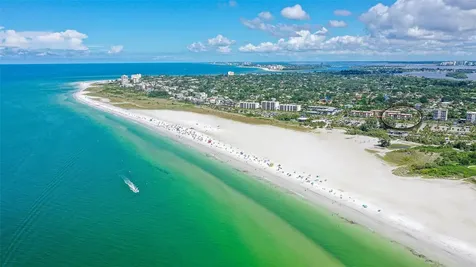 925 Beach Road Siesta Key FL 34242