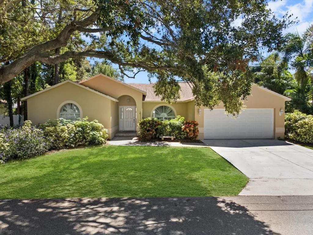 13734 76th Avenue Seminole FL 33776