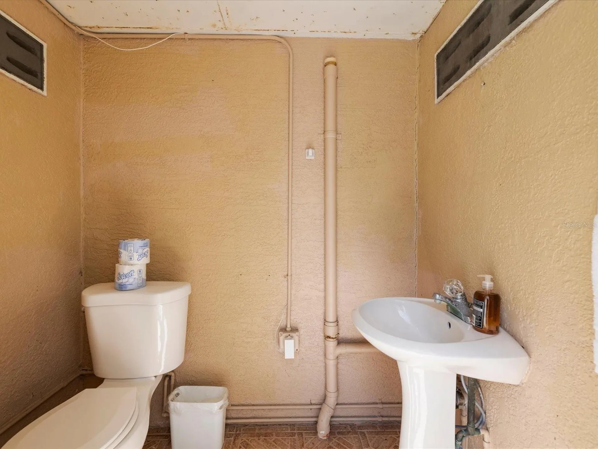 13734 76th Avenue Seminole FL 33776
