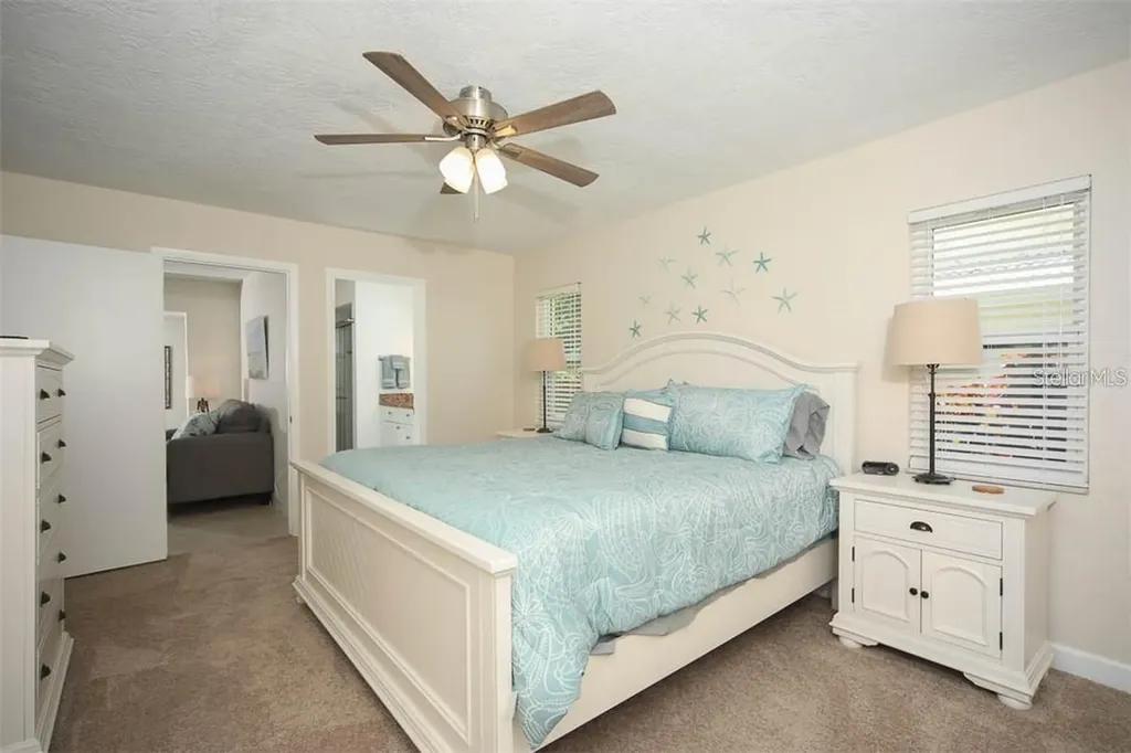 2943 Tuckerstown Drive Sarasota FL 34231