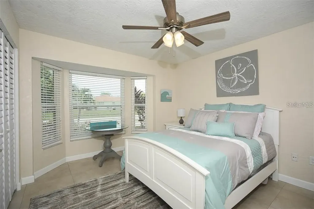 2943 Tuckerstown Drive Sarasota FL 34231