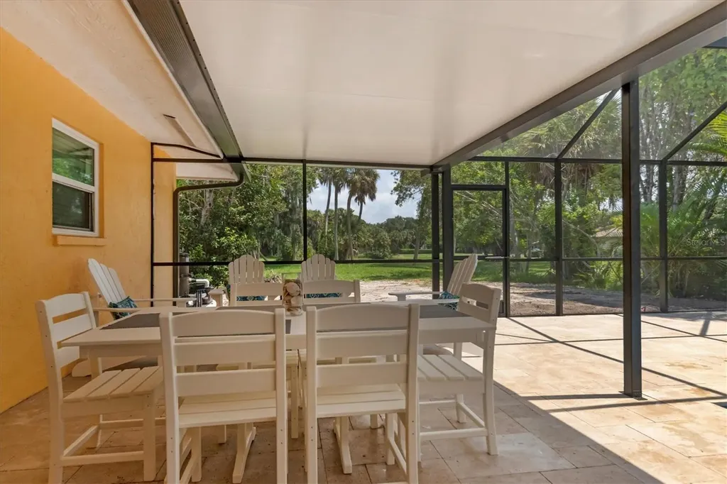 2943 Tuckerstown Drive Sarasota FL 34231
