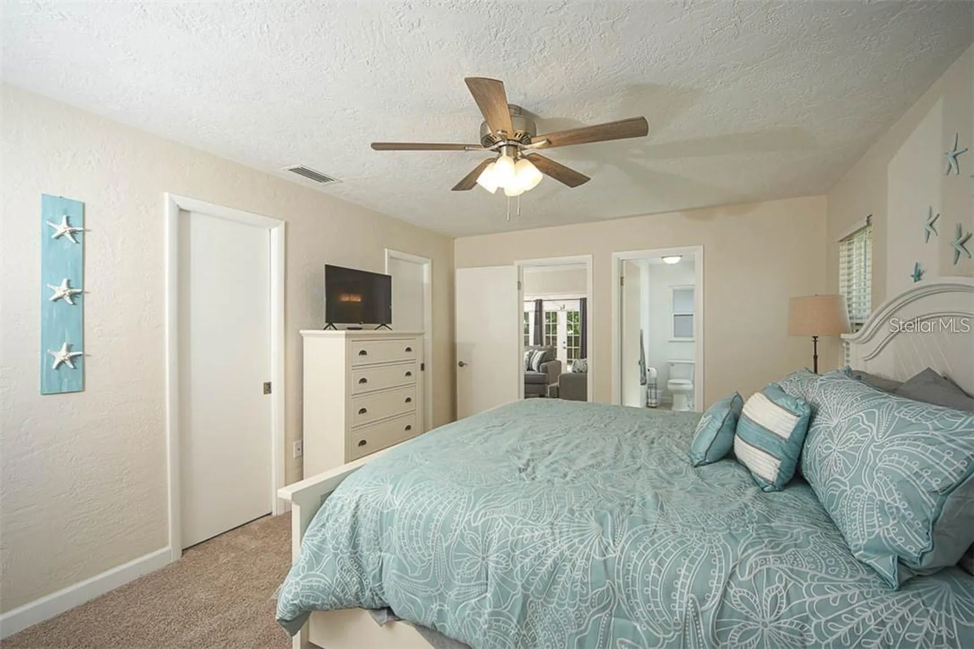 2943 Tuckerstown Drive Sarasota FL 34231