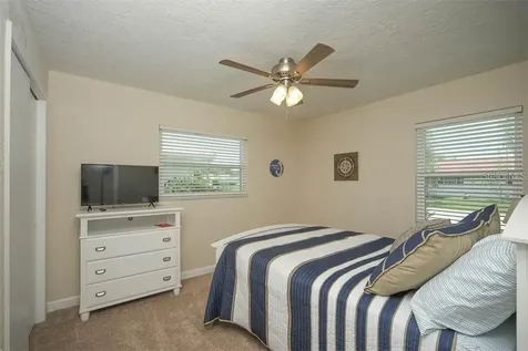 2943 Tuckerstown Drive Sarasota FL 34231