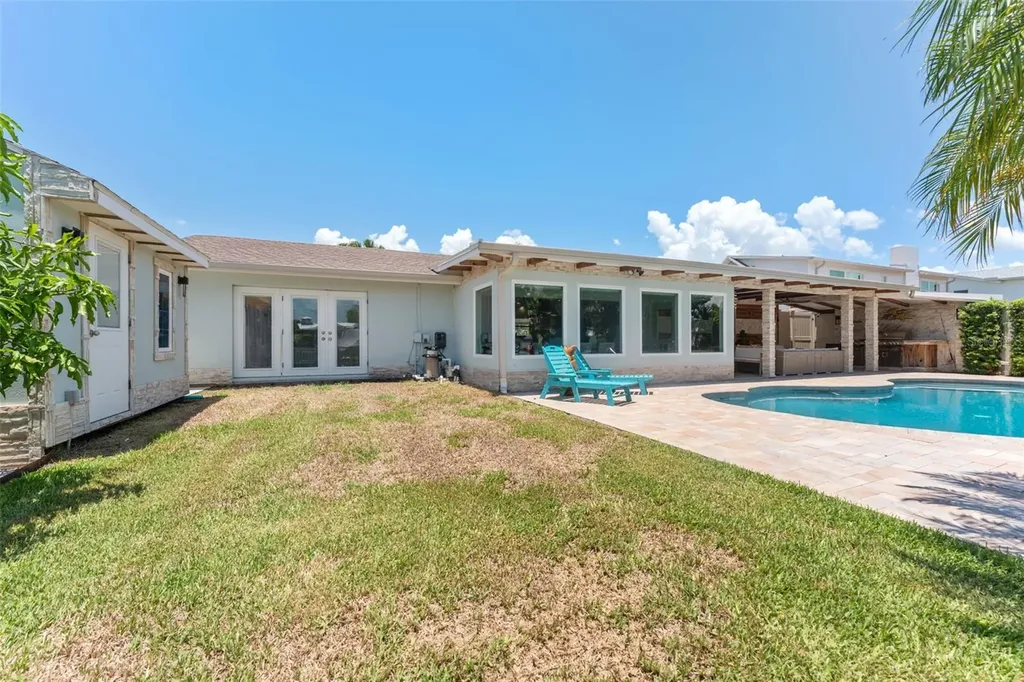 8720 Hickorywood Lane Tampa FL 33615