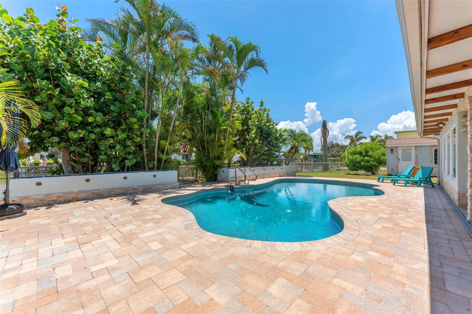 8720 Hickorywood Lane Tampa FL 33615
