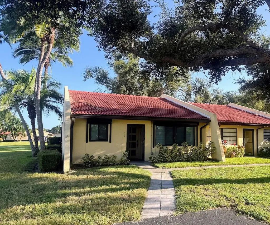 1317 57th Street W Bradenton FL 34209