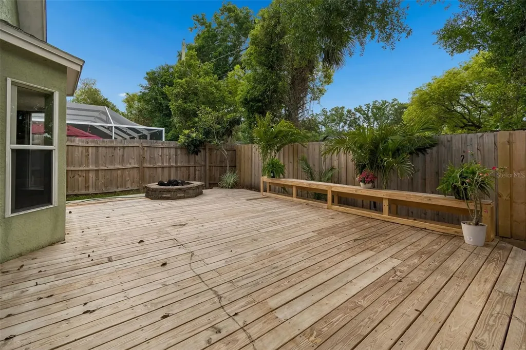 5646 Paddock Trail Drive Tampa FL 33624