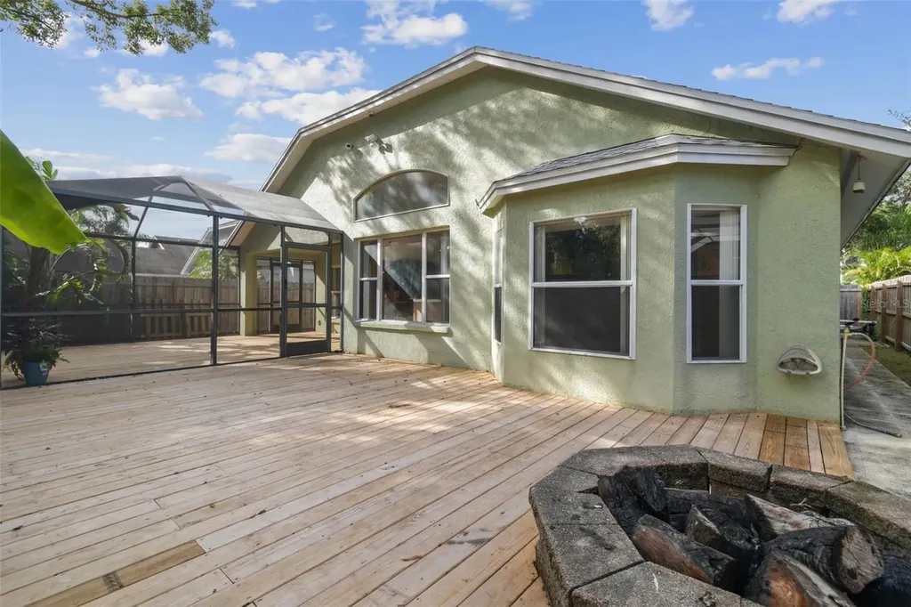 5646 Paddock Trail Drive Tampa FL 33624