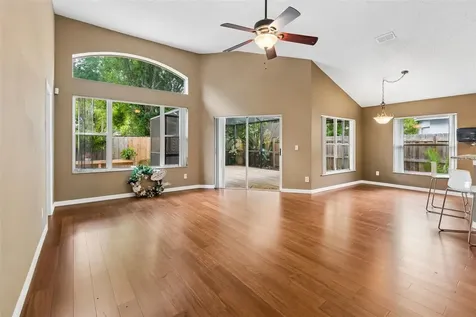 5646 Paddock Trail Drive Tampa FL 33624