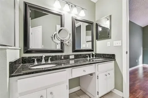 5646 Paddock Trail Drive Tampa FL 33624