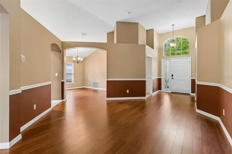 5646 Paddock Trail Drive Tampa FL 33624