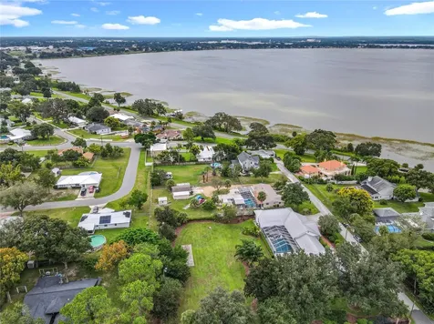 1414 Edmiston Court Auburndale FL 33823