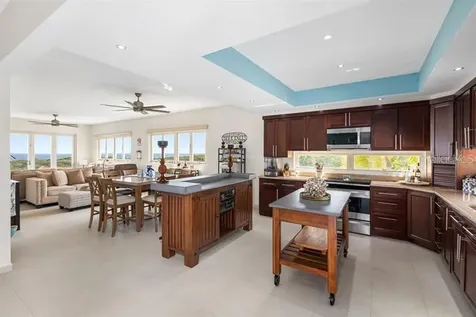 1 Shell Castle Club Humacao PR 00791