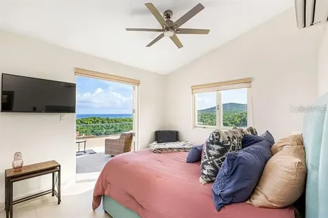 1 Shell Castle Club Humacao PR 00791