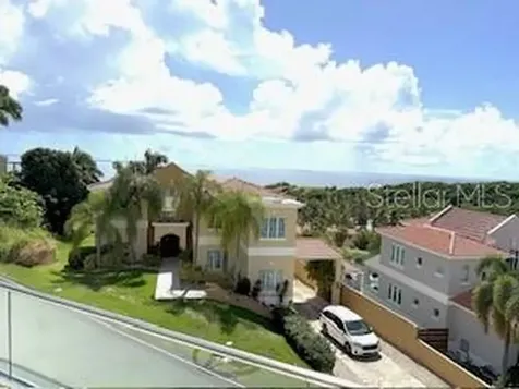 1 Shell Castle Club Humacao PR 00791