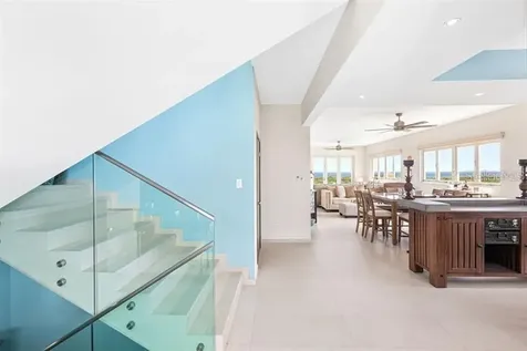 1 Shell Castle Club Humacao PR 00791