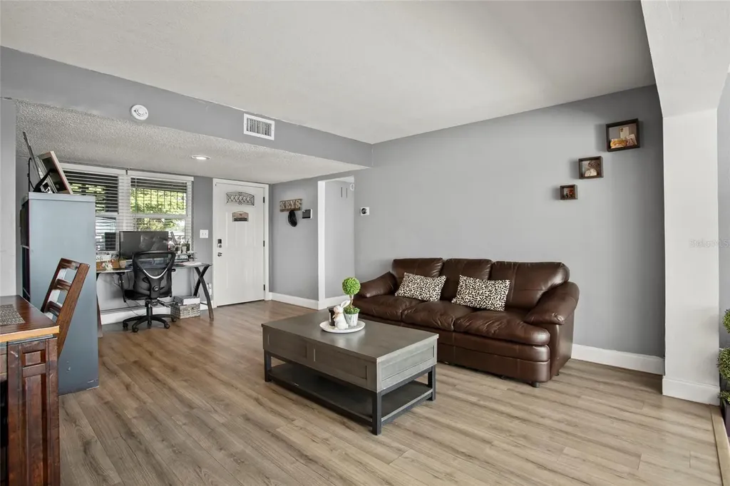 1416 Egan Drive Orlando FL 32822