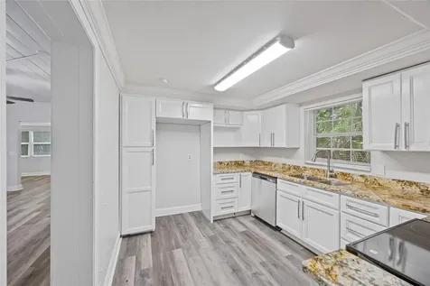 5711 River Gulf Road Port Richey FL 34668