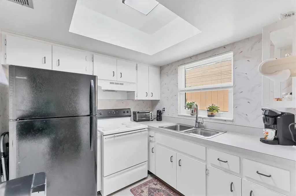 2905 51st Avenue W Bradenton FL 34207